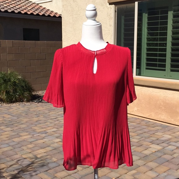 Ann Taylor Tops - 💖💛💖 Ann Taylor Keyhole Blouse